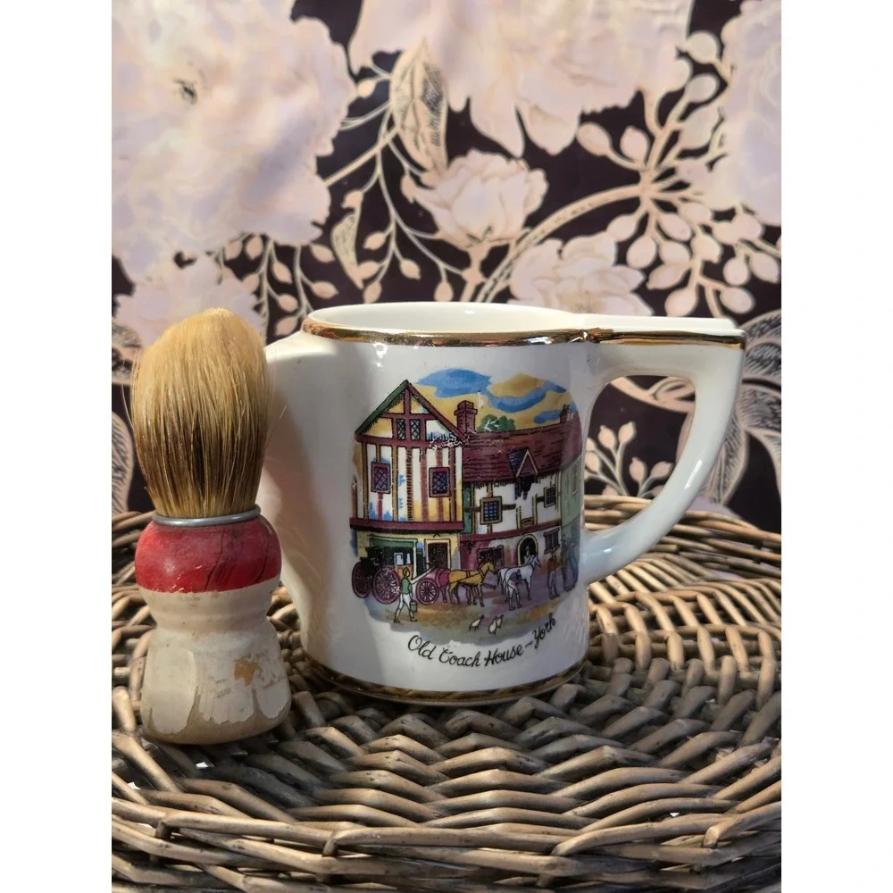 Vintage Shaving Scuttle and Brush Set Old Coach House York‎ Ceramic